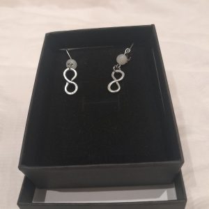 Infinity earrings